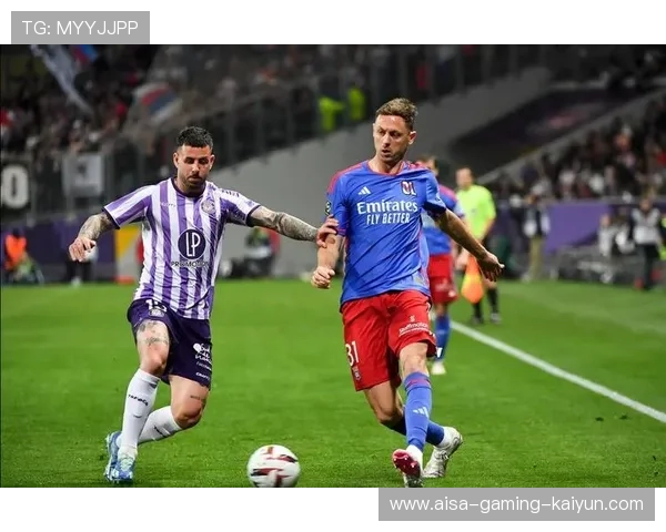 法甲五红牌大战，全场如同UFC激战！到底发生了什么？