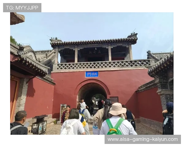 山东泰山一次远射掠过横梁,惋惜声音四起