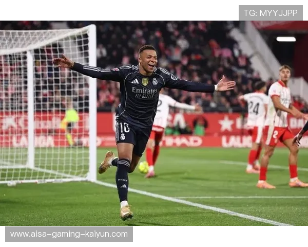 维尼修斯弧顶爆射皇马锁定胜果